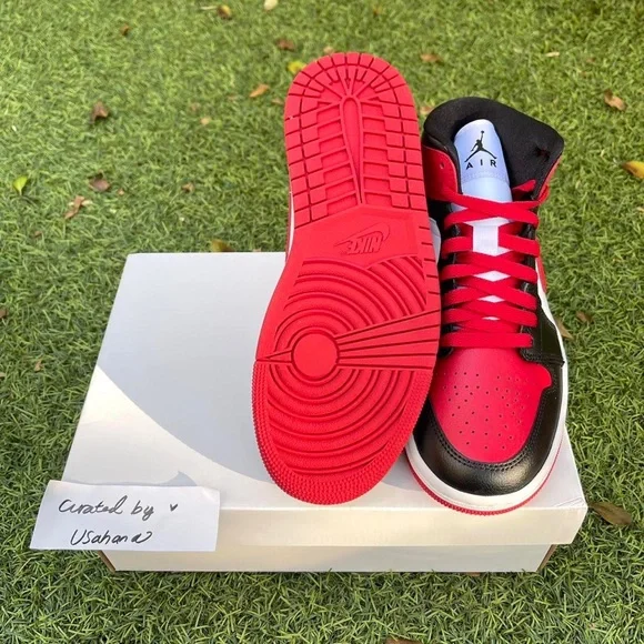 Women’s Nike Air Jordan 1 mid retro white black Red Bull bred shoes (big kids) - Picture 4 of 4